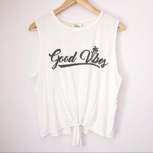 🦋Dirtee Laundry Good Vibes Makes You Shine Top